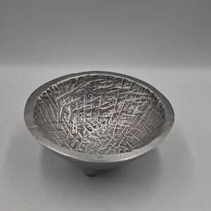 Round Crosshatch Tri-leg Silver Metal Bowl Made In Mexico 7.5"x4"